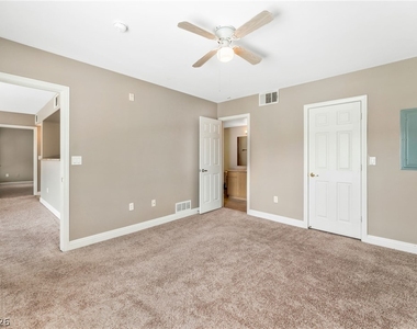 8000 Badura Avenue - Photo Thumbnail 8