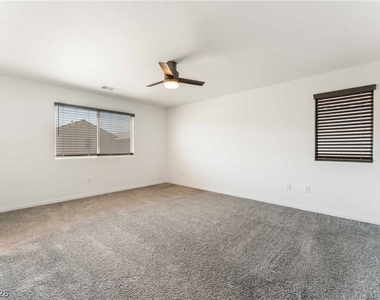 6958 Stone Cactus Street - Photo Thumbnail 8