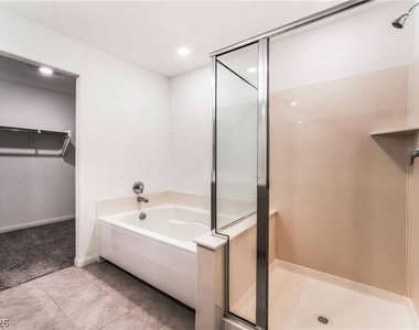 6958 Stone Cactus Street - Photo Thumbnail 11