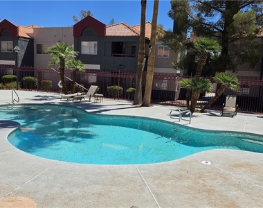 8600 Charleston Boulevard - Photo Thumbnail 12
