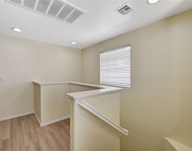 9821 Hanover Grove Avenue - Photo Thumbnail 21