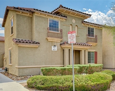 9821 Hanover Grove Avenue - Photo Thumbnail 2