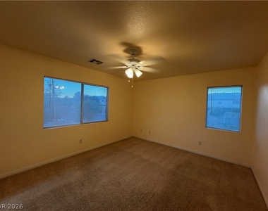 8189 Shellstone Avenue - Photo Thumbnail 11