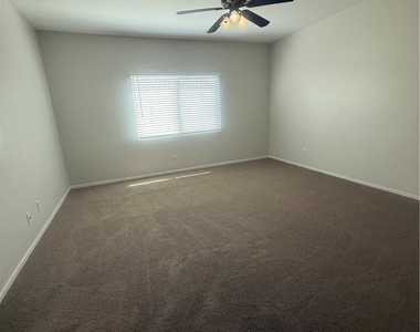 5104 Jordan Frey Street - Photo Thumbnail 11