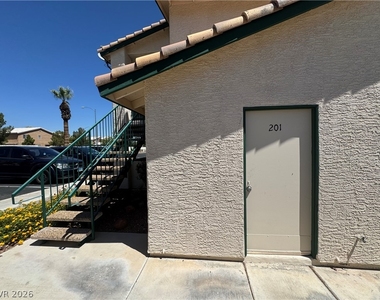 1400 Oak Rock Drive - Photo Thumbnail 18
