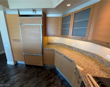 222 Karen Avenue - Photo Thumbnail 9