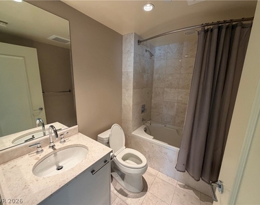 222 Karen Avenue - Photo Thumbnail 18