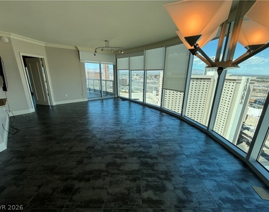 222 Karen Avenue - Photo Thumbnail 1