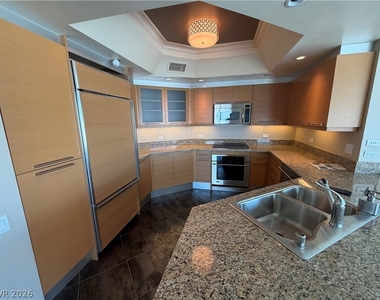 222 Karen Avenue - Photo Thumbnail 10