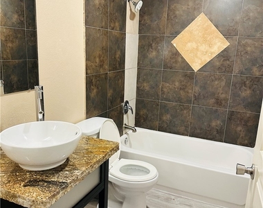 8600 W Charleston Boulevard - Photo Thumbnail 12