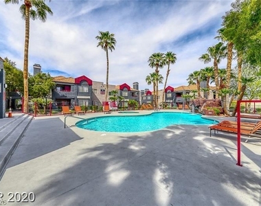 8600 W Charleston Boulevard - Photo Thumbnail 1