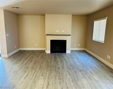 8600 W Charleston Boulevard - Photo Thumbnail 9