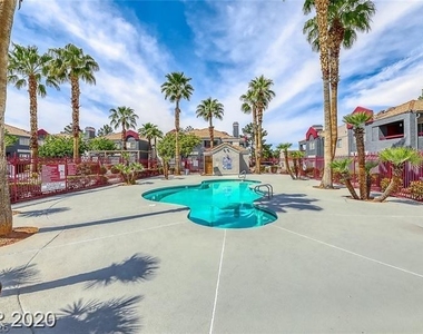 8600 W Charleston Boulevard - Photo Thumbnail 4