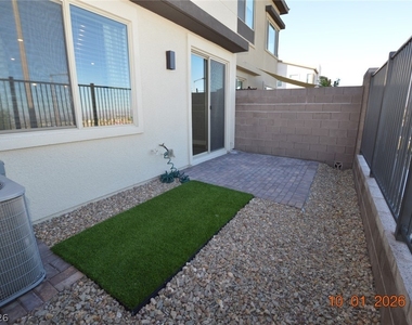 752 Echelon Street - Photo Thumbnail 15