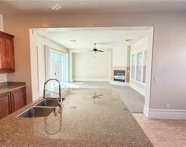 496 Via Palermo Drive - Photo Thumbnail 19