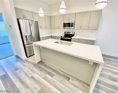 1170 Prospering Creek Street - Photo Thumbnail 1