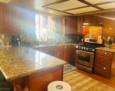 6432 W Mesa Vista Avenue - Photo Thumbnail 28