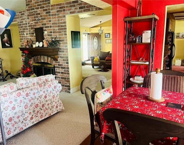 6432 W Mesa Vista Avenue - Photo Thumbnail 23