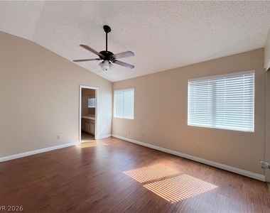 2737 Cathedral Lane - Photo Thumbnail 22