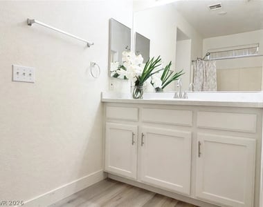 1833 Verde Mirada Drive - Photo Thumbnail 13