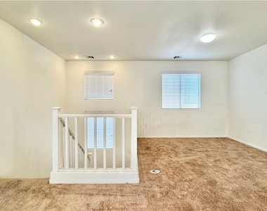 7425 Mojave Canyon Street - Photo Thumbnail 21