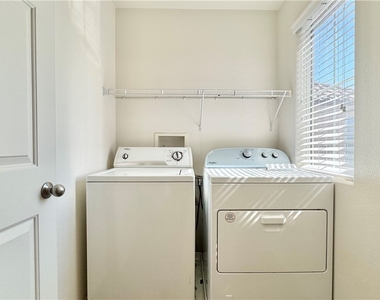 7425 Mojave Canyon Street - Photo Thumbnail 39