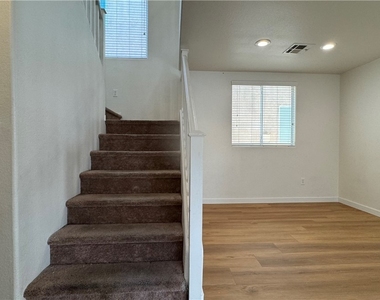 7425 Mojave Canyon Street - Photo Thumbnail 10