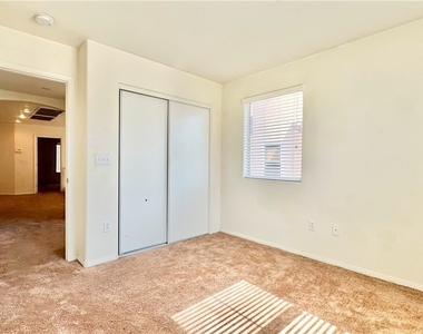 7425 Mojave Canyon Street - Photo Thumbnail 47