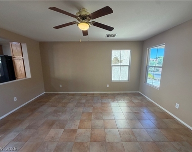 67 Desert Coyote Street - Photo Thumbnail 7