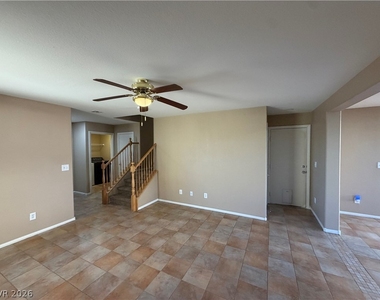 67 Desert Coyote Street - Photo Thumbnail 9