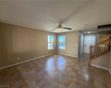 67 Desert Coyote Street - Photo Thumbnail 11