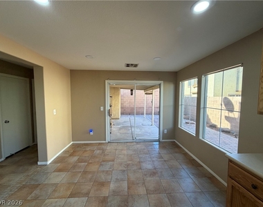 67 Desert Coyote Street - Photo Thumbnail 20