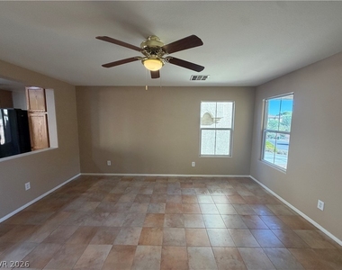 67 Desert Coyote Street - Photo Thumbnail 6