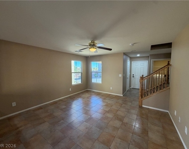 67 Desert Coyote Street - Photo Thumbnail 12
