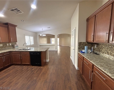 7996 Whitlocks Mill Avenue - Photo Thumbnail 12