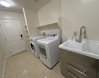 7996 Whitlocks Mill Avenue - Photo Thumbnail 15