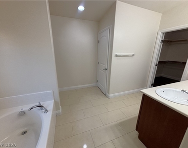 7996 Whitlocks Mill Avenue - Photo Thumbnail 20
