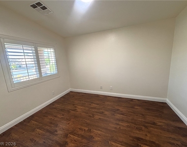 7996 Whitlocks Mill Avenue - Photo Thumbnail 11