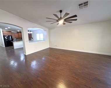7996 Whitlocks Mill Avenue - Photo Thumbnail 2