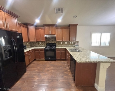 7996 Whitlocks Mill Avenue - Photo Thumbnail 8