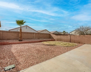 8847 Sacred Falls Avenue - Photo Thumbnail 26