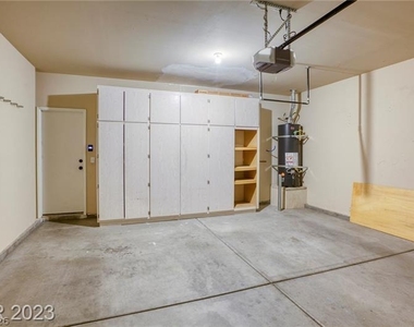 8847 Sacred Falls Avenue - Photo Thumbnail 25