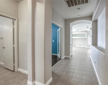 8847 Sacred Falls Avenue - Photo Thumbnail 21
