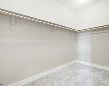 11677 Emerald Lake Avenue - Photo Thumbnail 22