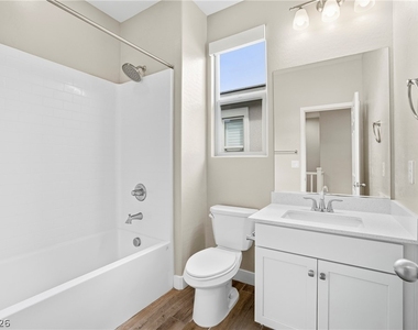 11677 Emerald Lake Avenue - Photo Thumbnail 19
