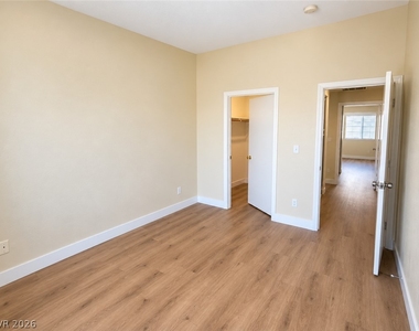 5323 Hanging Tree Lane - Photo Thumbnail 18
