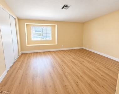 5323 Hanging Tree Lane - Photo Thumbnail 21
