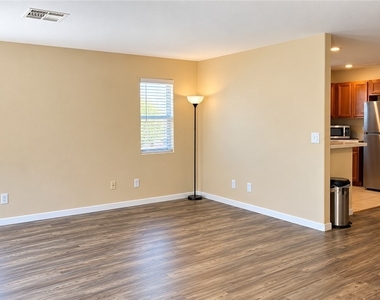 5323 Hanging Tree Lane - Photo Thumbnail 7