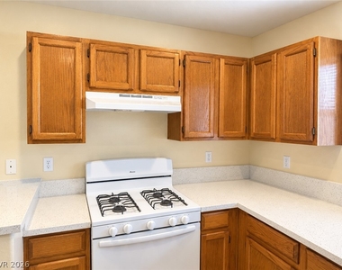5323 Hanging Tree Lane - Photo Thumbnail 4