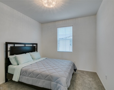 635 Bellus Place - Photo Thumbnail 31